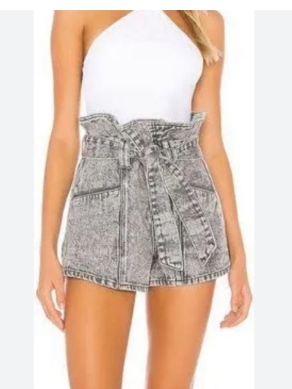 BLANK NYC Paperbag Waist
Shorts 26